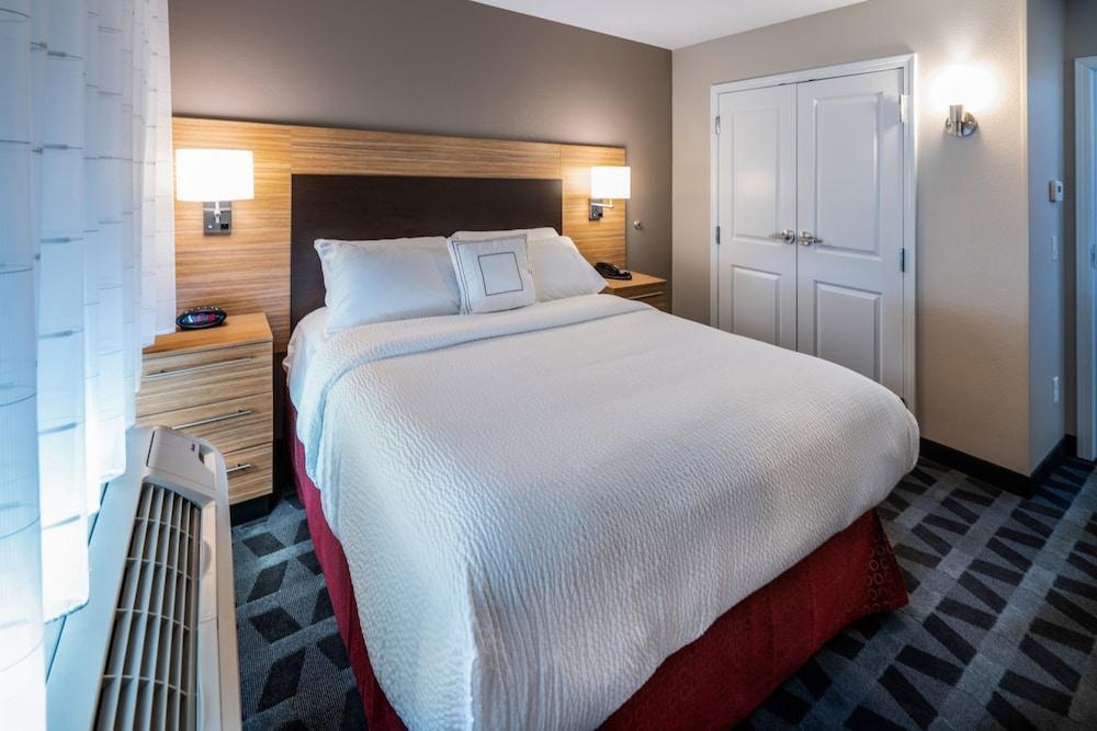 Towneplace Suites By Marriott Milwaukee Oak Creek Exterior foto